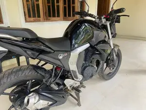 Yamaha FZs V2 Black shine 2018