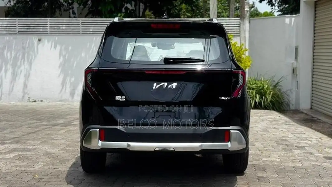 Kia Carens Kalvis 2026