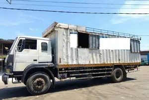 Tata LPT 1618 6 wheel 2010