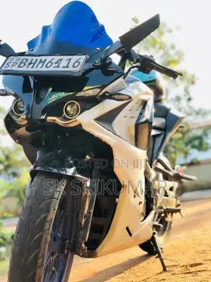Bajaj Pulsar RS200 2019