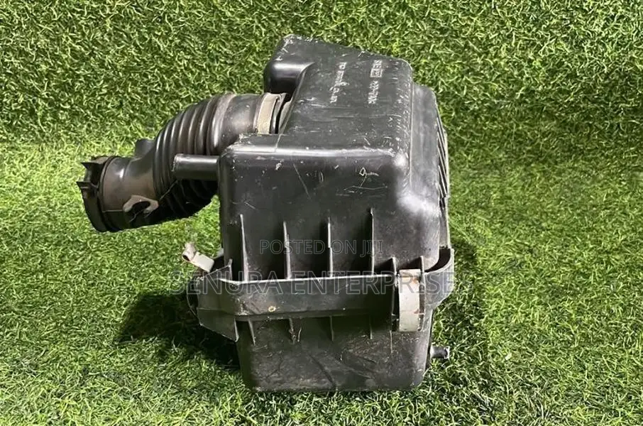 Suzuki Every DA64 Air Cleaner Box