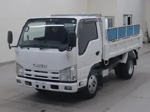 Isuzu Elf NKR85 Air Cleaner Box
