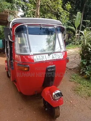 Bajaj RE 2009