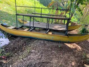 Safari Boats - Used