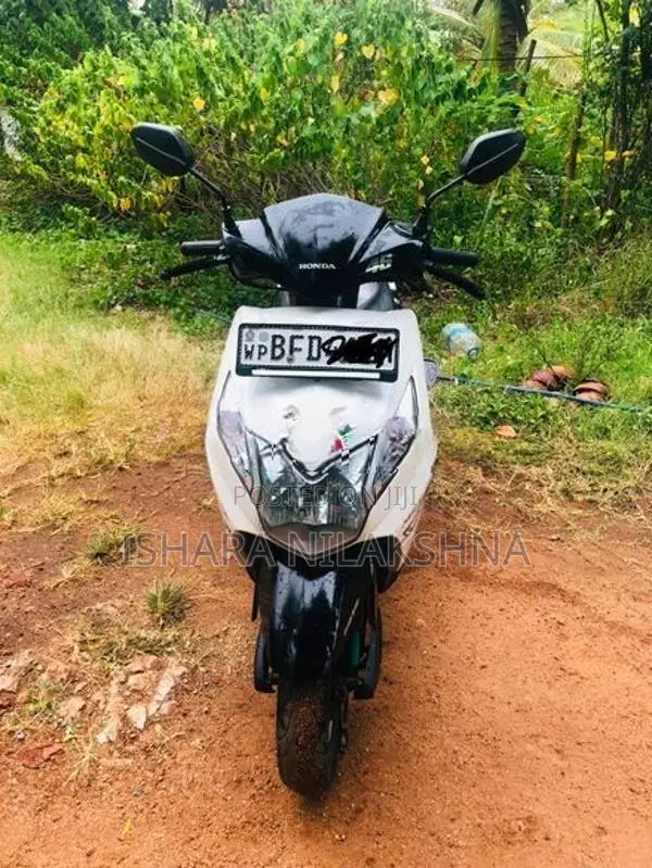 Honda Dio 2017
