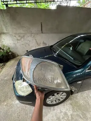 Toyota Hilux Vigo Headlights