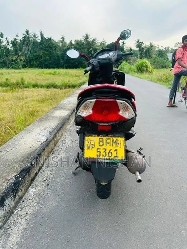 Honda Dio 2018