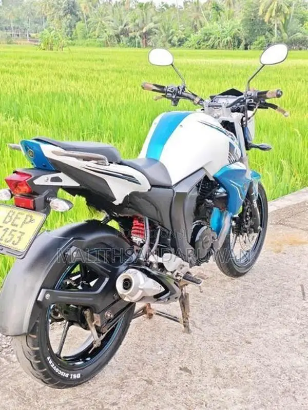 Yamaha FZs V2 2016