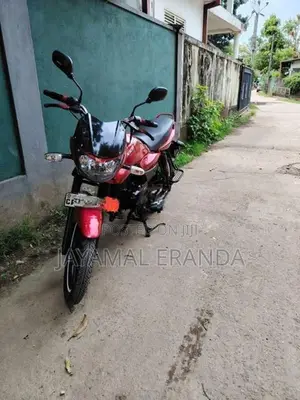 Bajaj XCD 125 2010