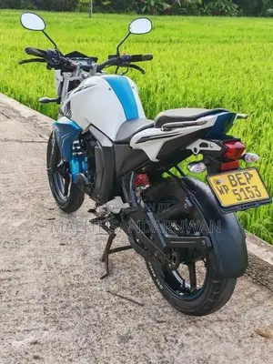 Yamaha FZs V2 2016