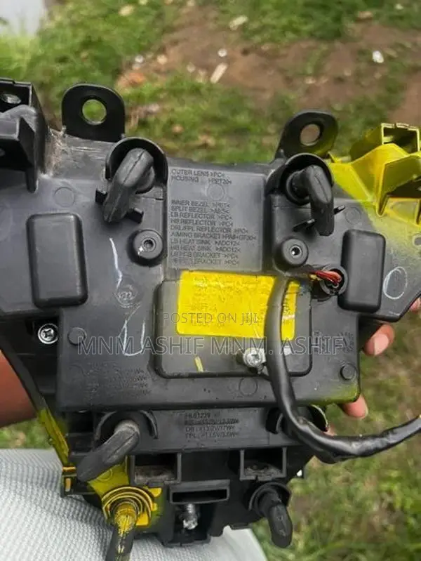 Bajaj NS200 Headlight