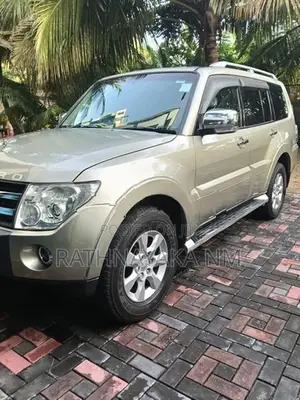 Mitsubishi Montero 2007