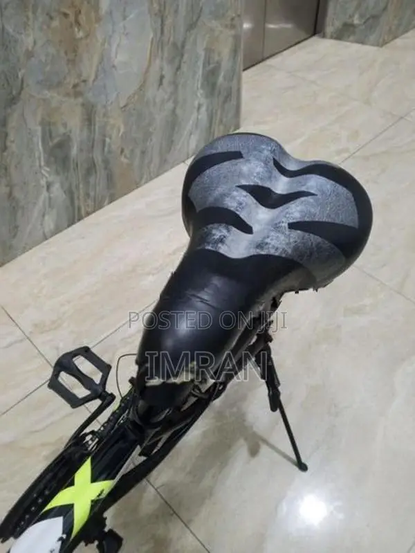 Lumala Mountain Gear Bicycle