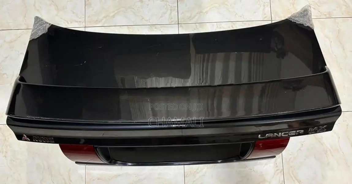 Mitsubishi Lancer CB2 Spoiler