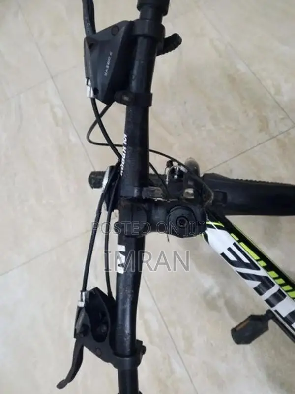 Lumala Mountain Gear Bicycle