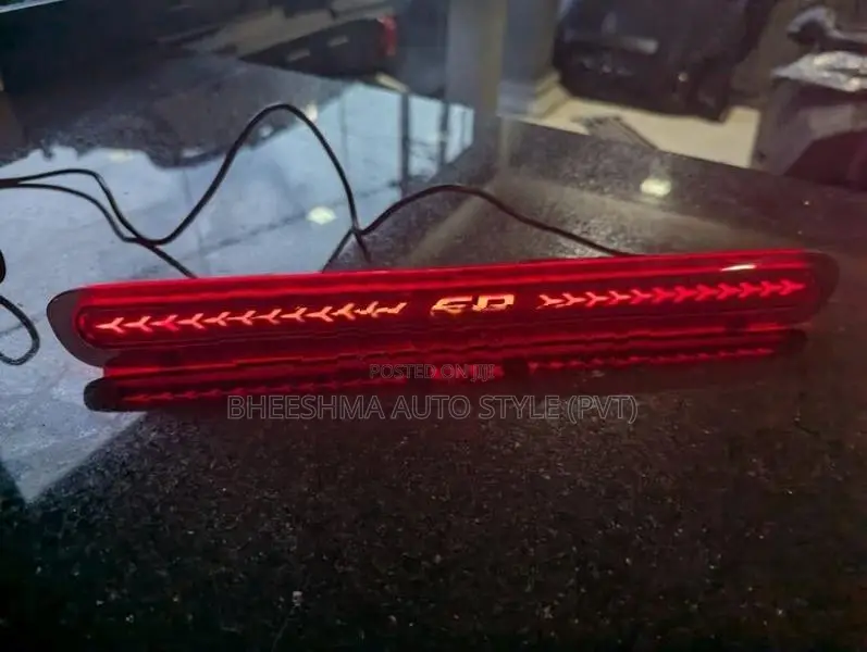 Hilux GR Rear Door Break Light