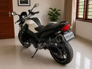 BMW F800 2012