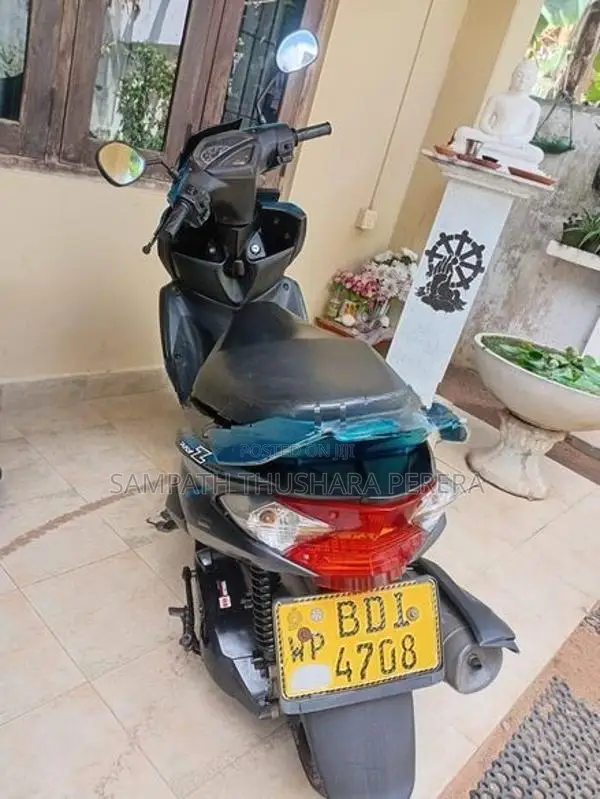 Yamaha Ray Z 2015