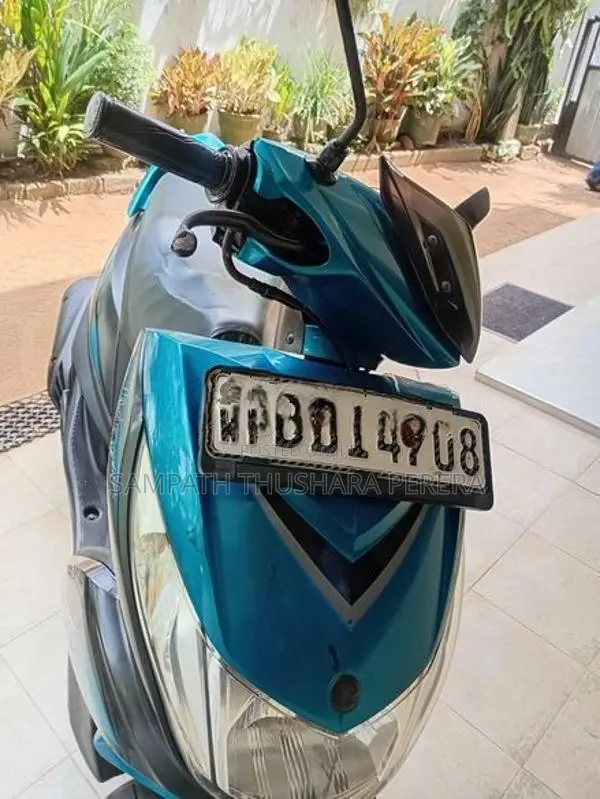 Yamaha Ray Z 2015