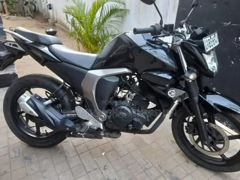Yamaha FZs V2 2017