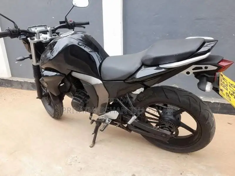 Yamaha FZs V2 2017