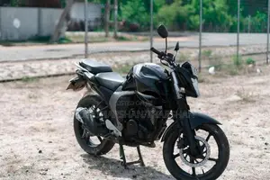 Yamaha FZs V2 2017