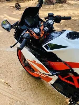 KTM Duke 200 2024