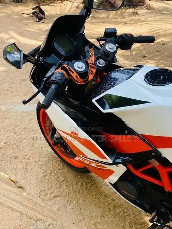 KTM Duke 200 2024