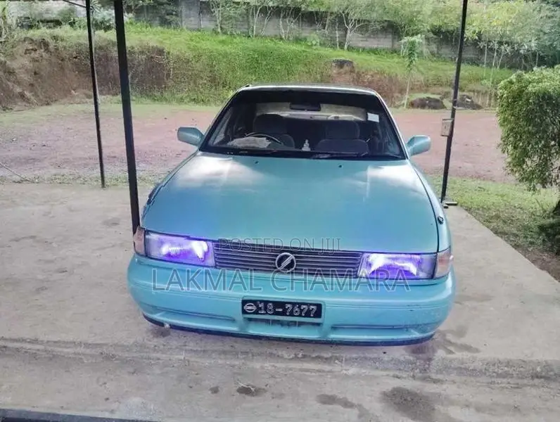 Nissan Sunny 1993