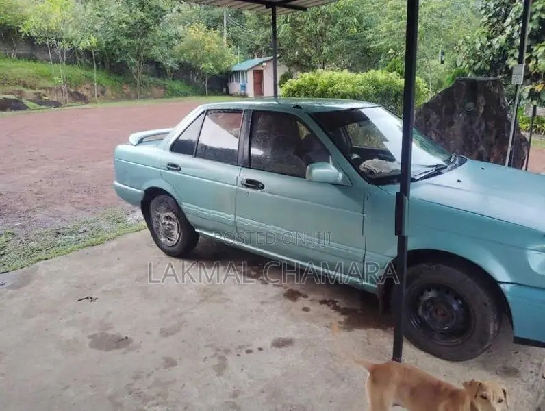Nissan Sunny 1993