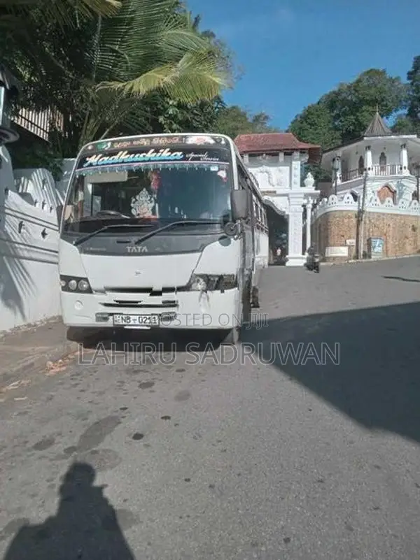 Tata Marcopolo 2011