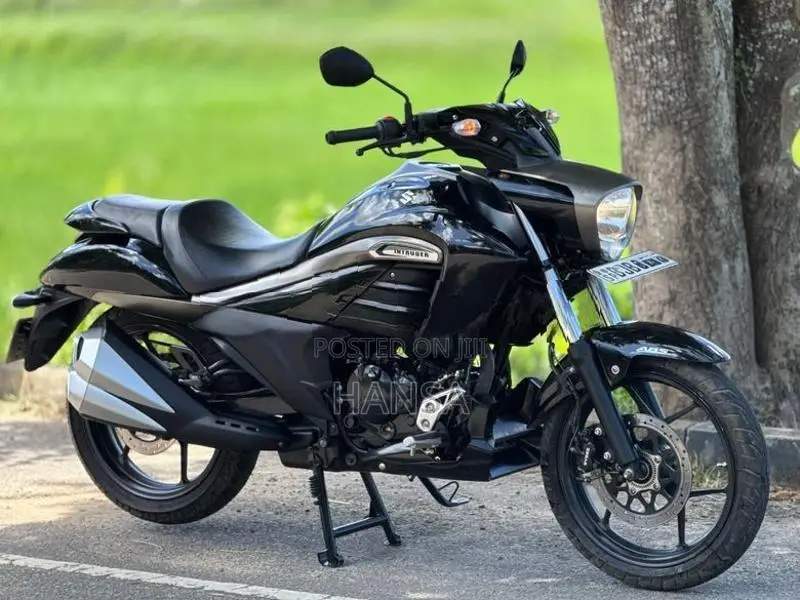 Suzuki Intruder FI 2018