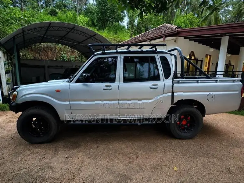 Mahindra Scorpio Pikup 2011