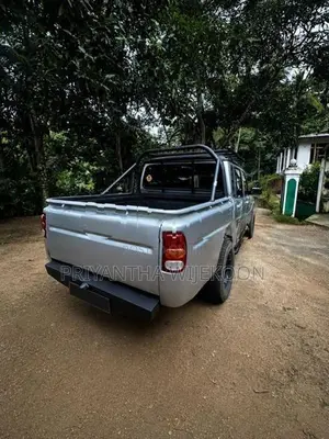Mahindra Scorpio Pikup 2011