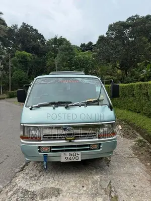 Toyota Dolphin LH113 1991
