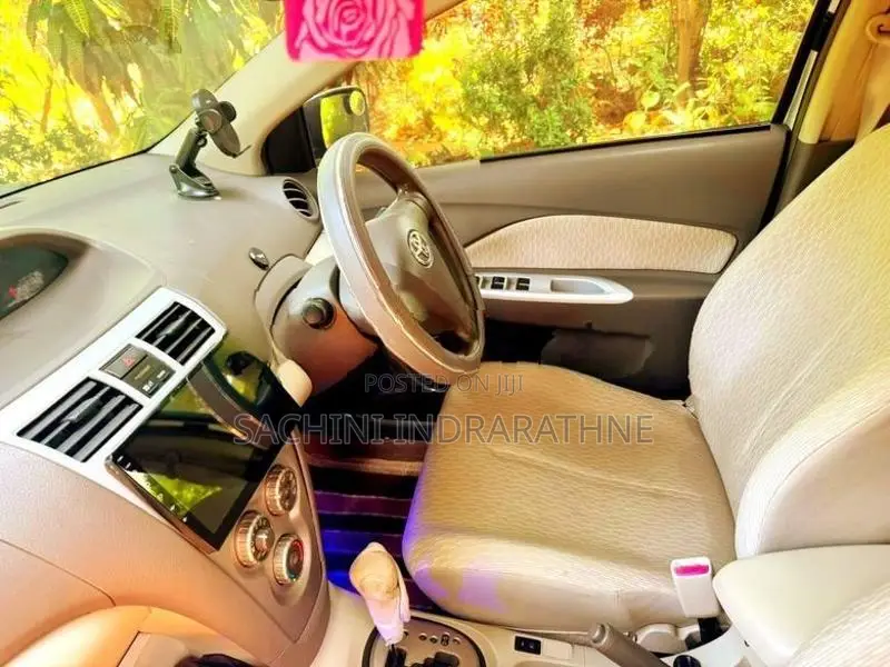 Toyota Belta 2009