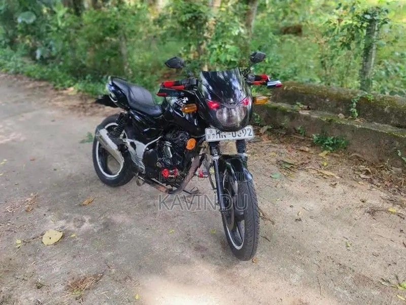 Bajaj Pulsar 180 2006
