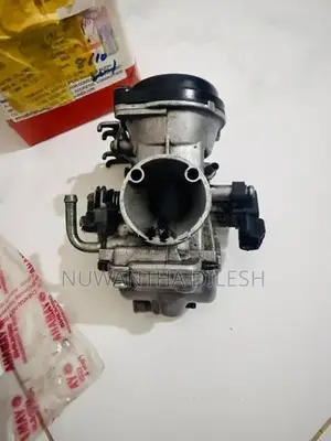 Fz v1 genuine Carburetor, front brake pump parts, lever (USED)