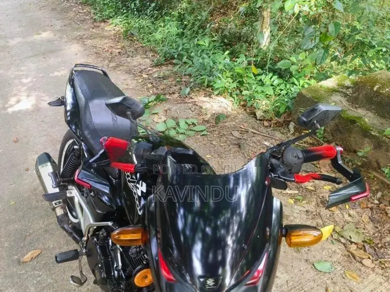 Bajaj Pulsar 180 2006