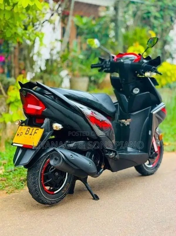 Yamaha Ray ZR Street Rally 2020