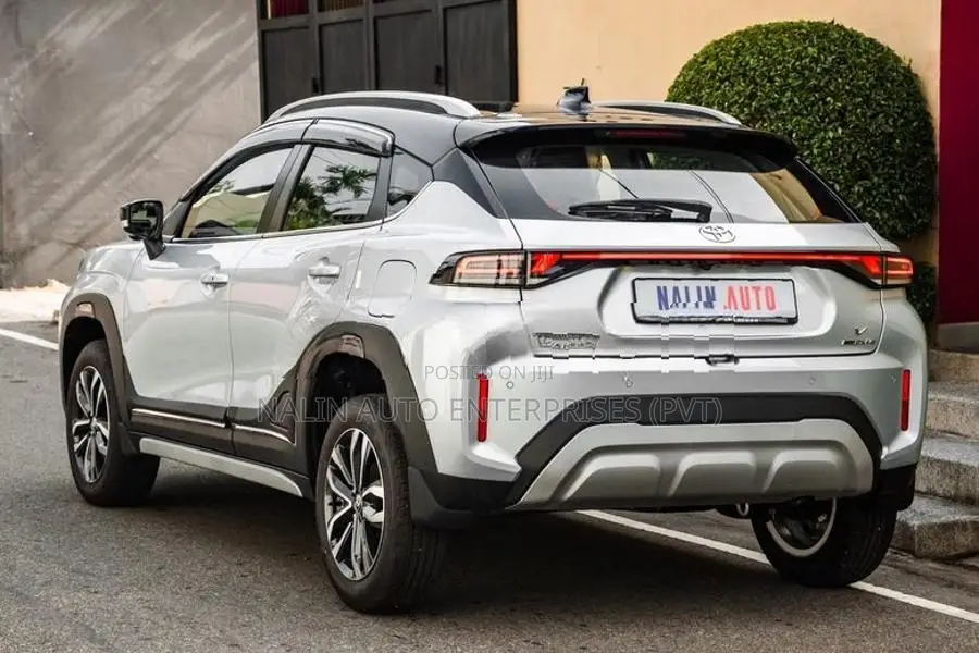Toyota Taisor V Two-Tone 2026