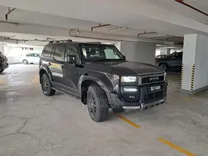 Toyota Land Cruiser Prado 2025