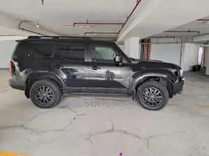 Toyota Land Cruiser Prado 2025
