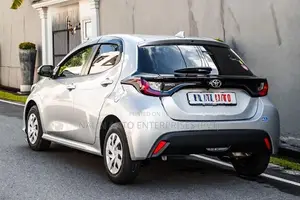 Toyota Yaris X-Grade Silver 2025