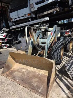 Mitsubishi WS200 Loader
