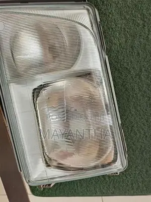 Mercedes Benz W124 Head Light