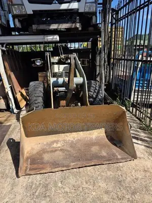 Mitsubishi WS200 Loader