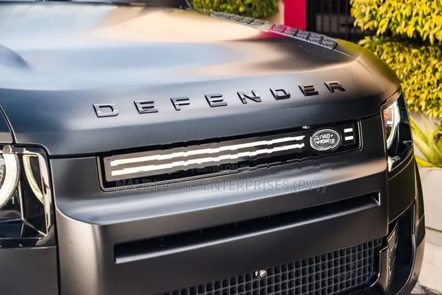 Land Rover Defender Eastner Dark Edition 2023