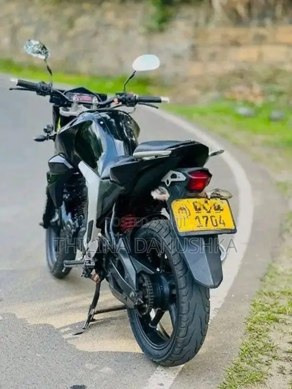 Yamaha FZs V2 2015