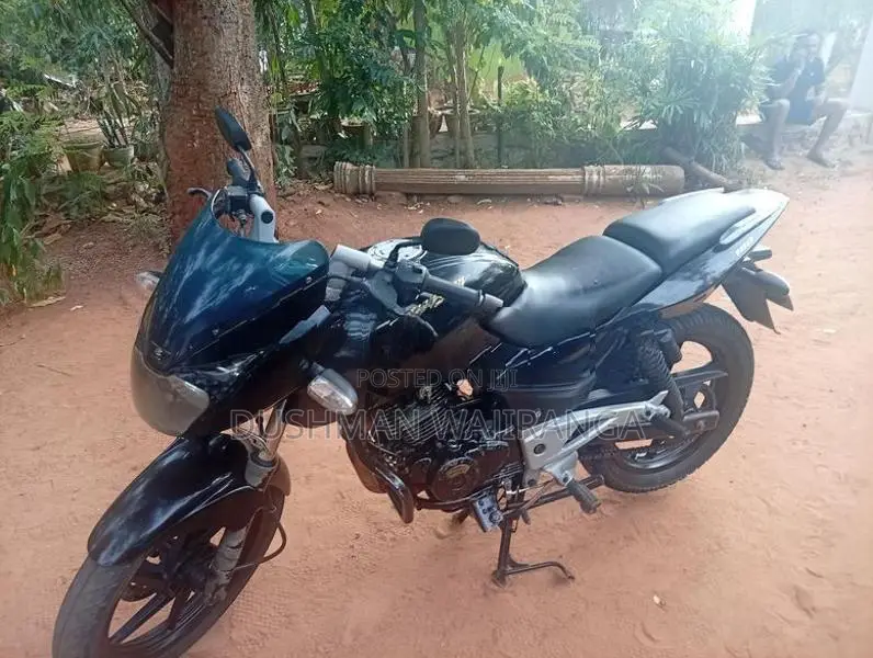 Bajaj Pulsar 180 2010